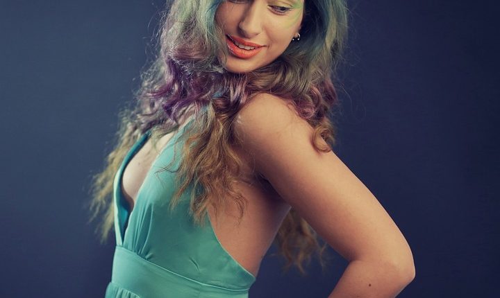 celebrity hairstyle